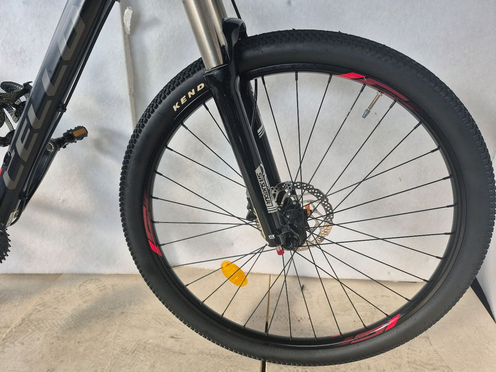 2018년형 첼로 볼 더 3.0 27.5인치 MTB 자전거 이미지