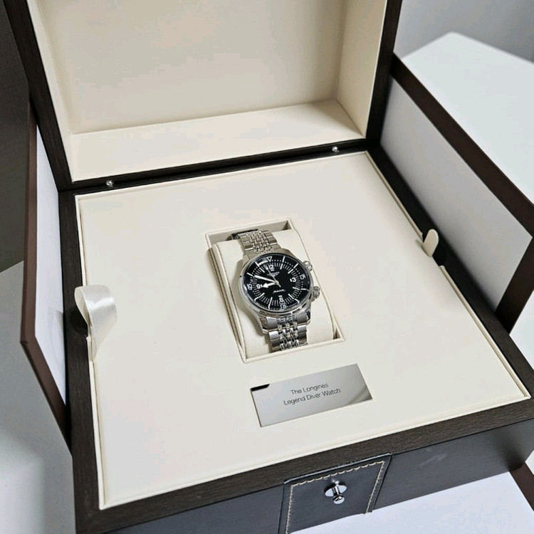 론진 레전드 다이버워치 블랙다이얼 39mm 이미지