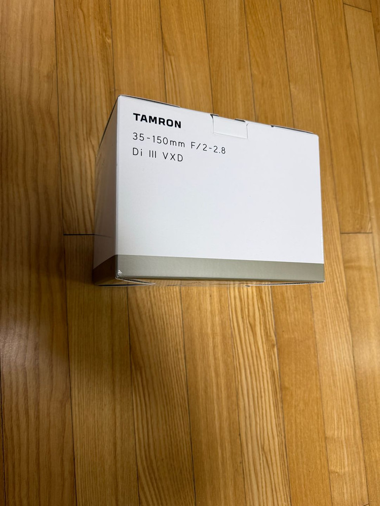 탐론 35-150mm F2-2.8 니콘 Z 마운트 망원줌 렌즈 이미지