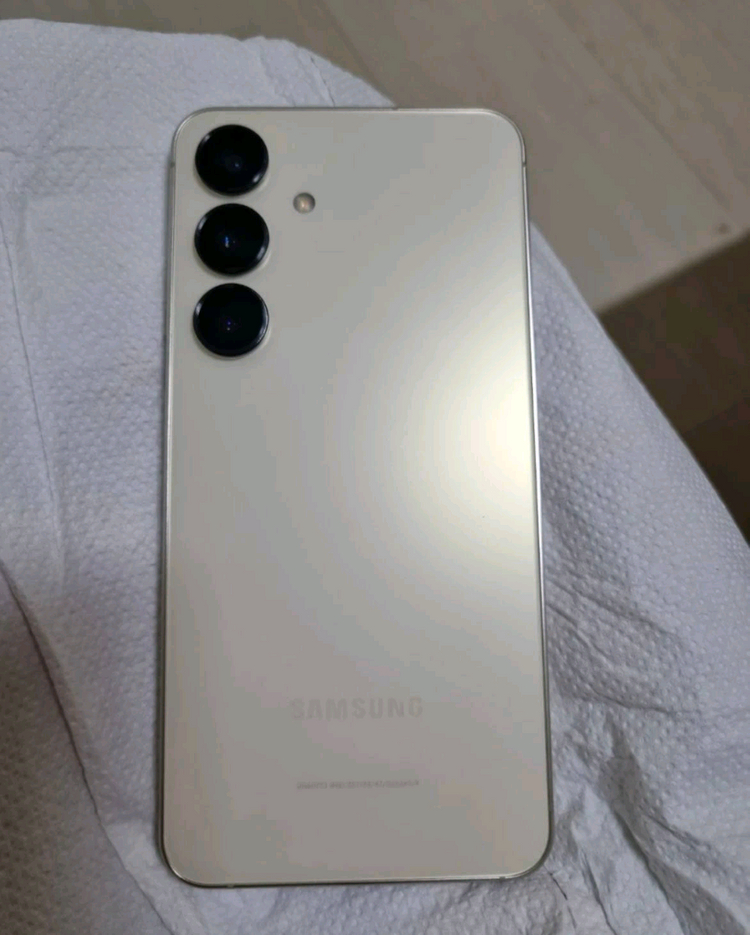 삼성 갤럭시 S24 크림 512GB 공기기 판매합니다 이미지