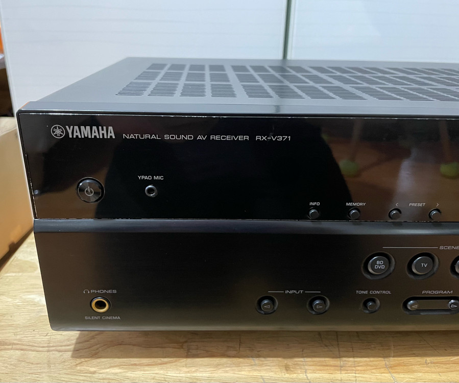 야마하 AV 리시버 앰프 RX-V371 5.1채널 비디오4k hdmi 전원안들어옴 고장품 부품용이나 고쳐사용할분 이미지