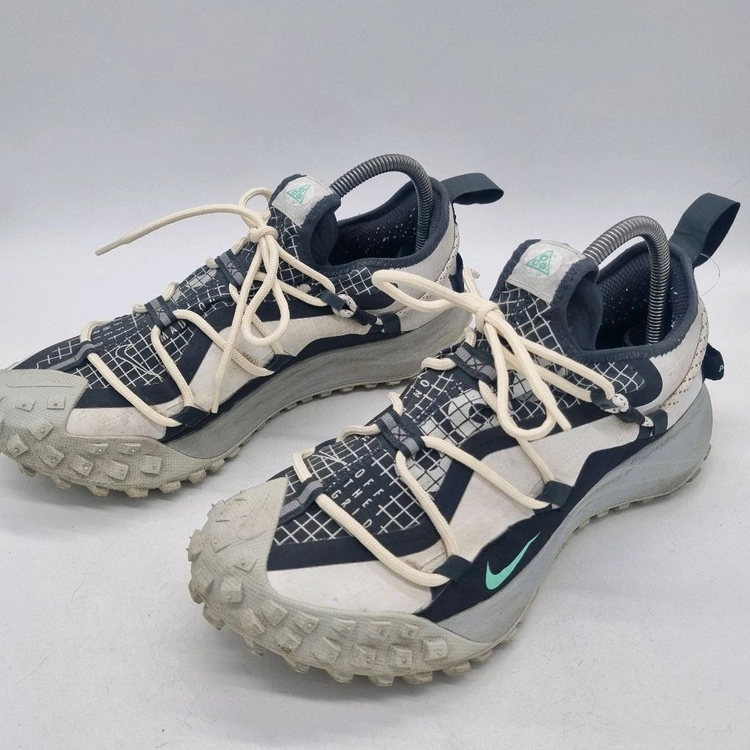나이키 ACG 마운틴 플라이 로우 SE 화이트 앤 블랙 남성 270mm 이미지