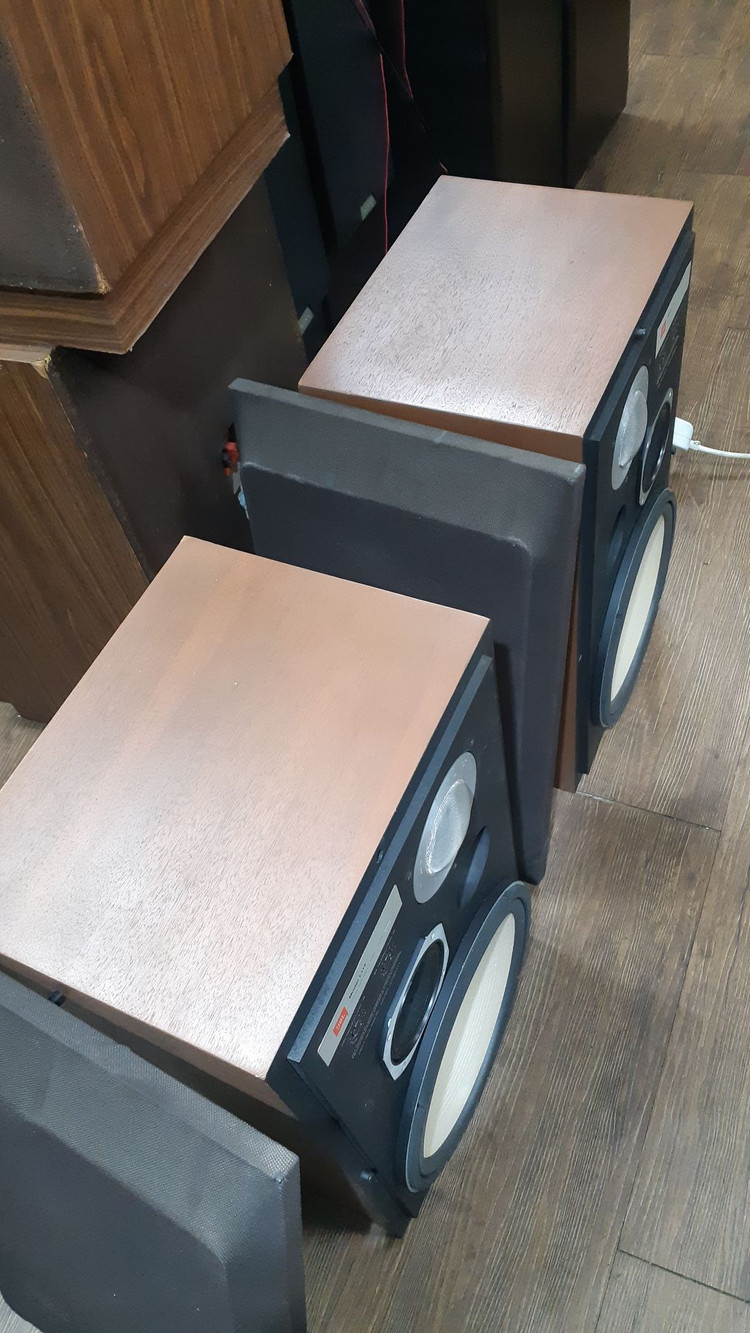 JBL L112 스피커 이미지