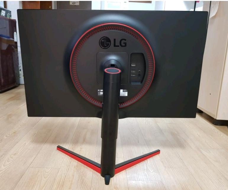 LG 32인치 QHD 울트라기어 32GK850G 165HZ 게이밍모니터 신품급 이미지