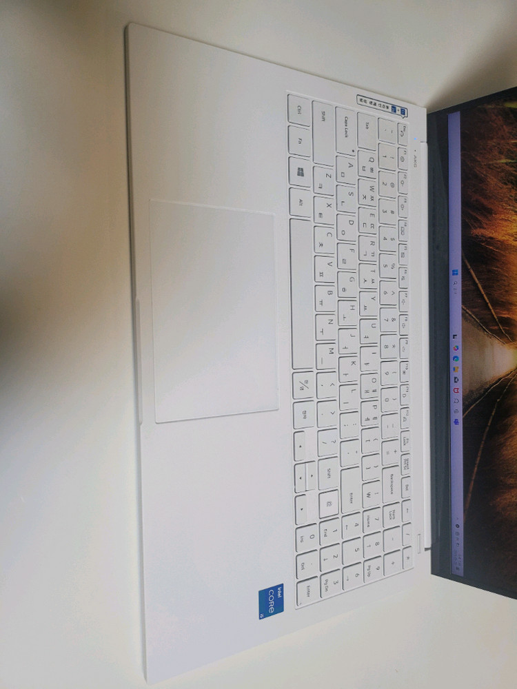 NT950XDA-KC58W 갤럭시북 삼성노트북 이온2 SSD 512 배터리 100% 이미지