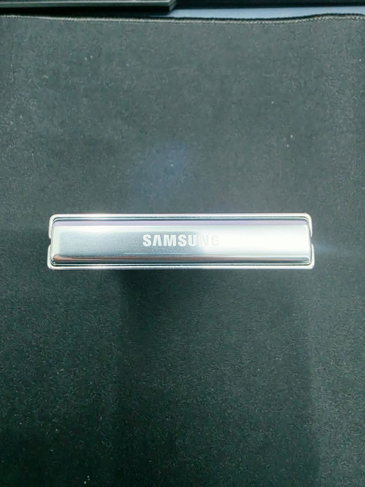 A급) 갤럭시 Z 플립5 256GB 저렴하게판매 이미지