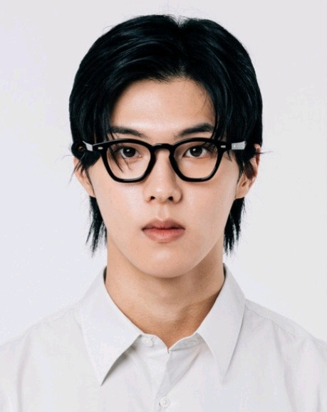 언커먼 아이웨어 맥스 안경 이미지