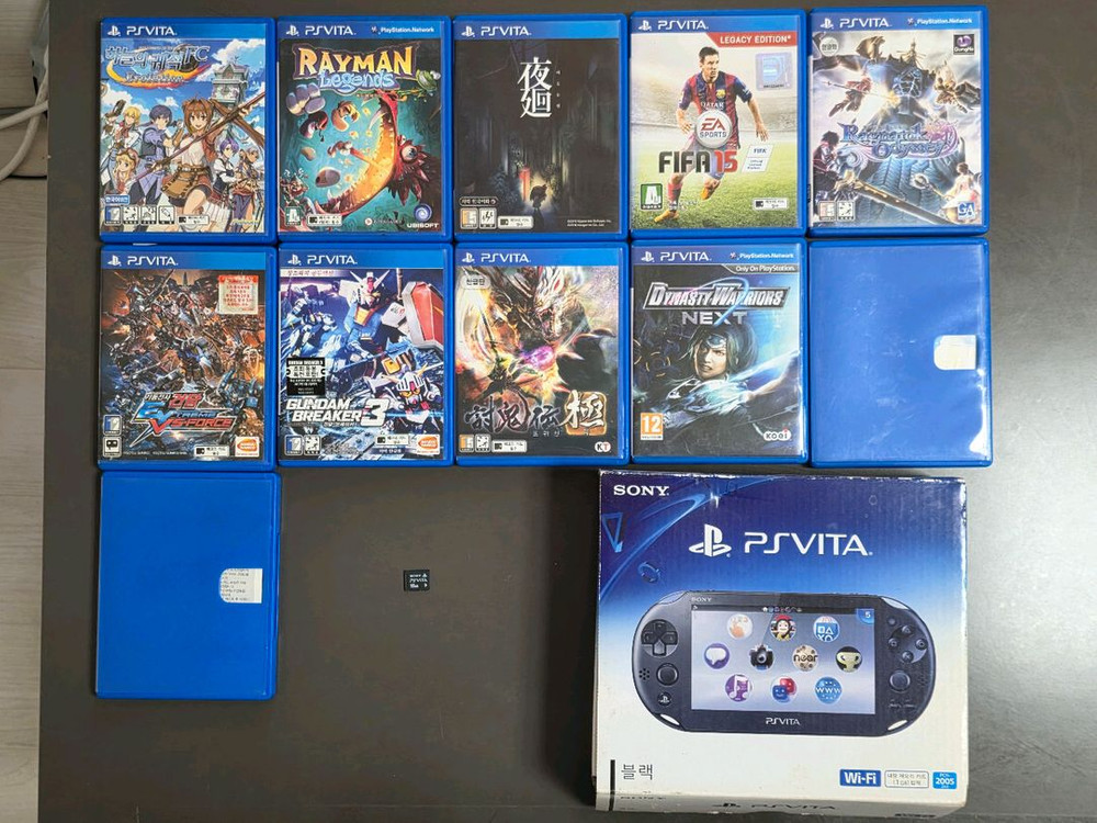 PS VITA 2세대 박스셋 + 게임11개 + 16GB 이미지