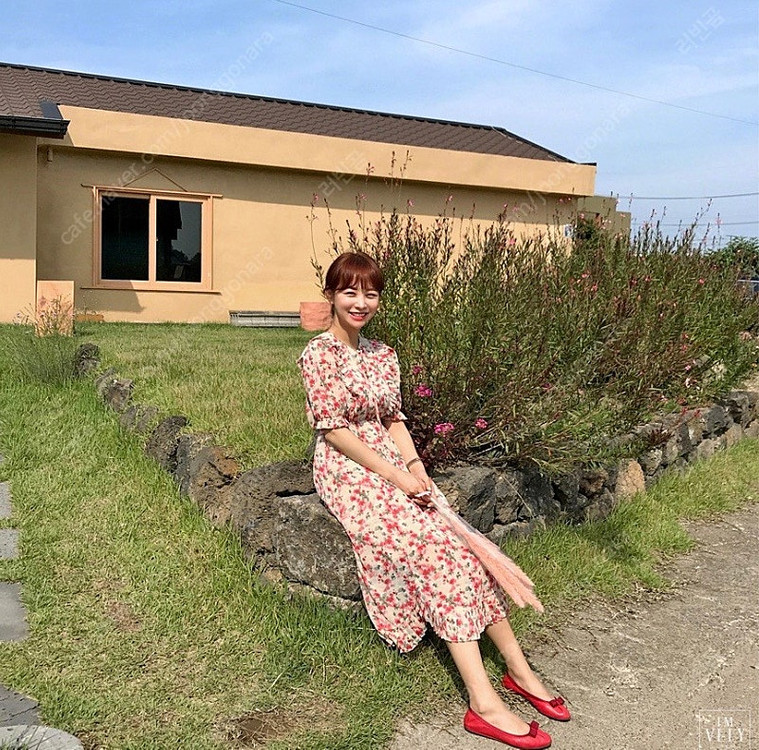 임블리 칵테일 플라워 원피스 :) 이미지