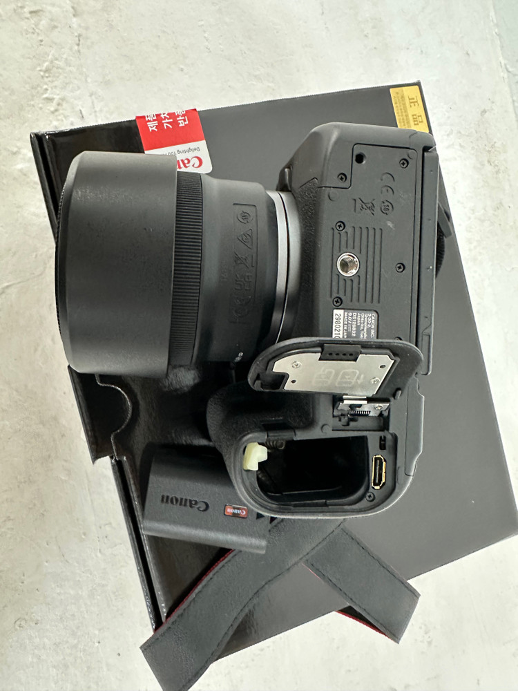 캐논 미러리스 canon eos R6 정품 바디 중고 팝니다 이미지