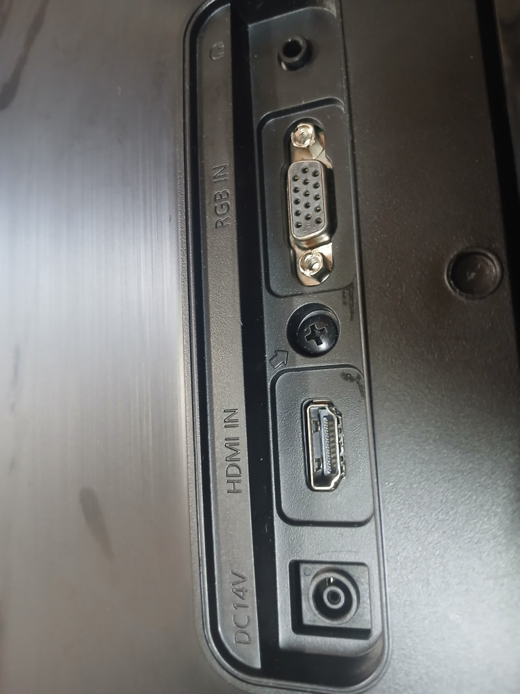삼성 23인치 풀HD LED 모니터 HDMI케이블 모델 LS23C340 이미지