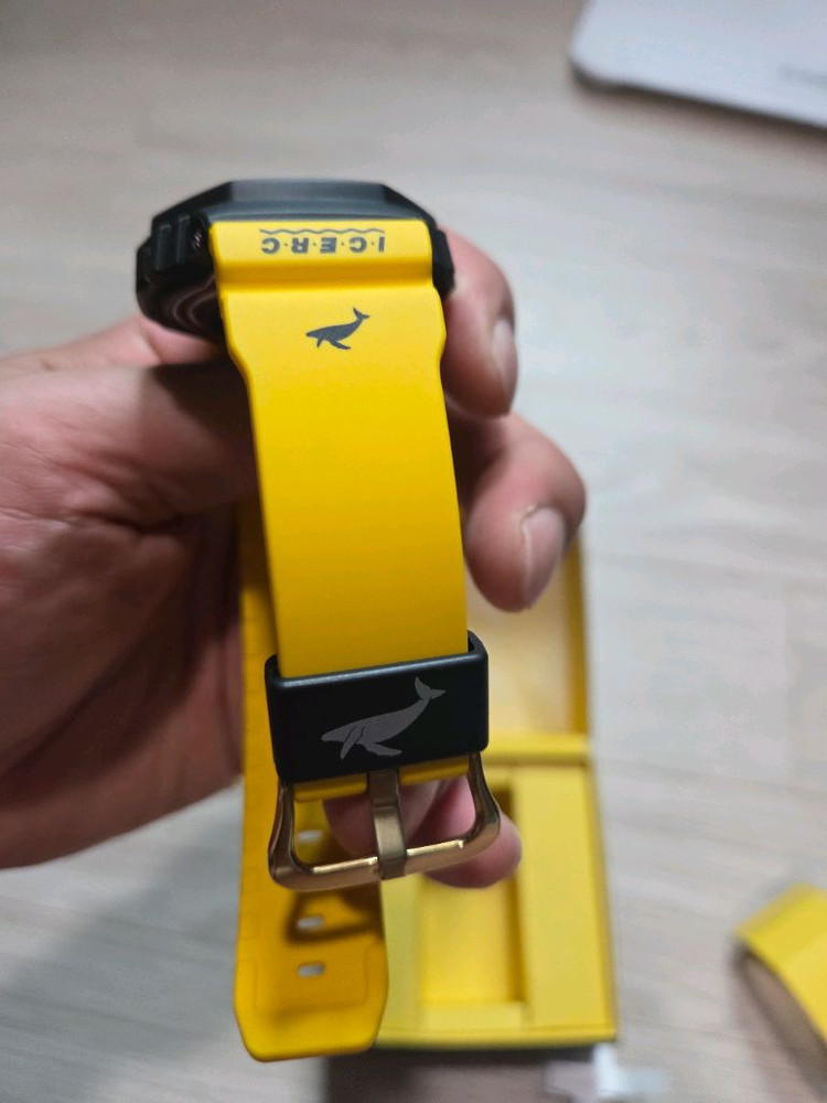 지샥 GA-B2100K 환경콜라보 이미지