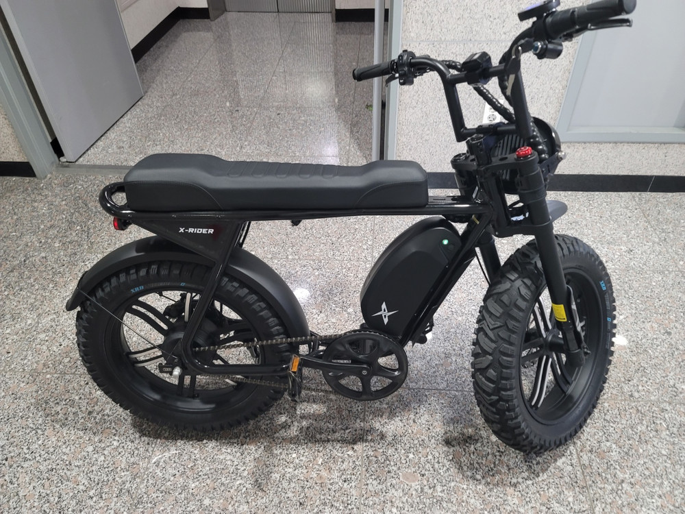 전기자전거 엑스라이더 자토바이 X100 Max 맥스 48V 20A 거의 새것 17km 주행 이미지