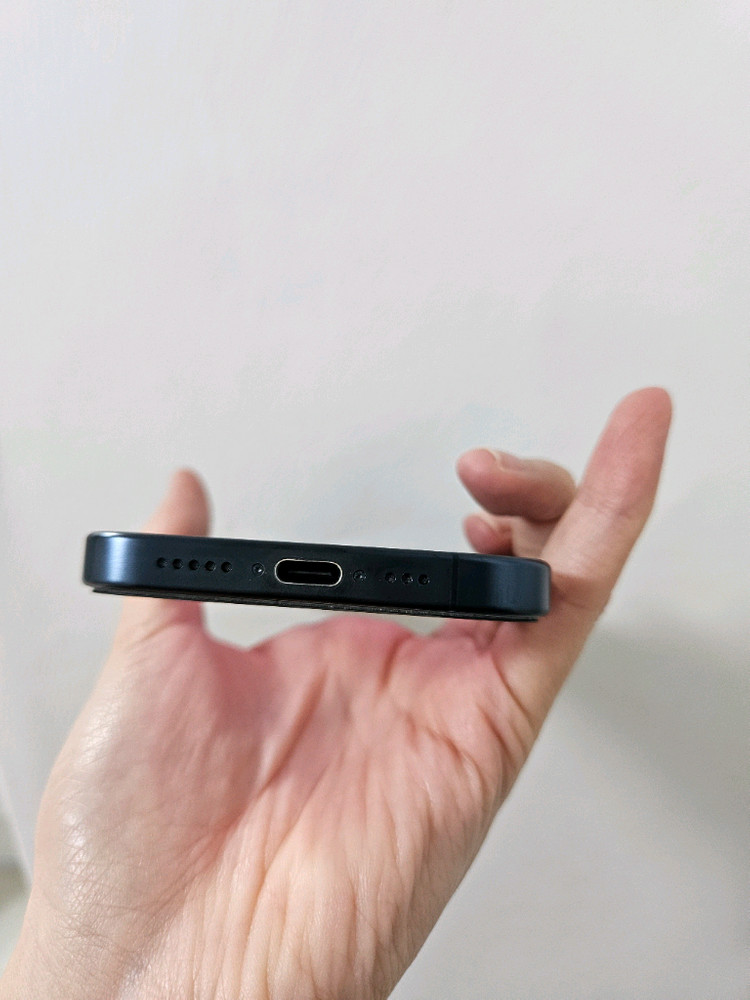 아이폰15프로 128GB 네이비 이미지