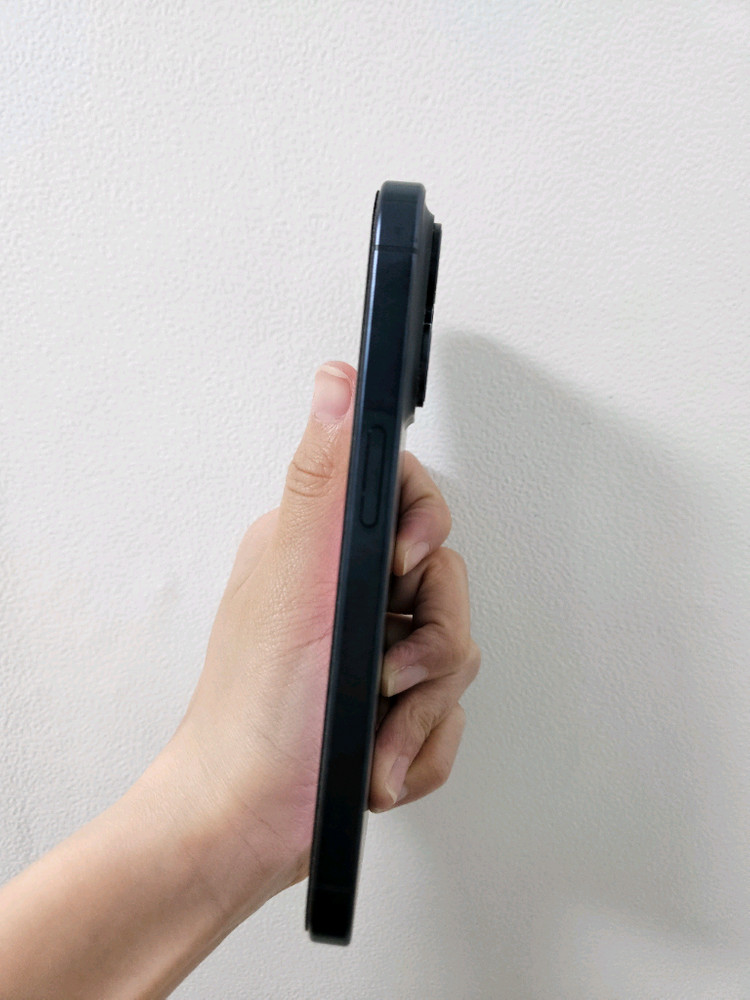 아이폰15프로 128GB 네이비 이미지