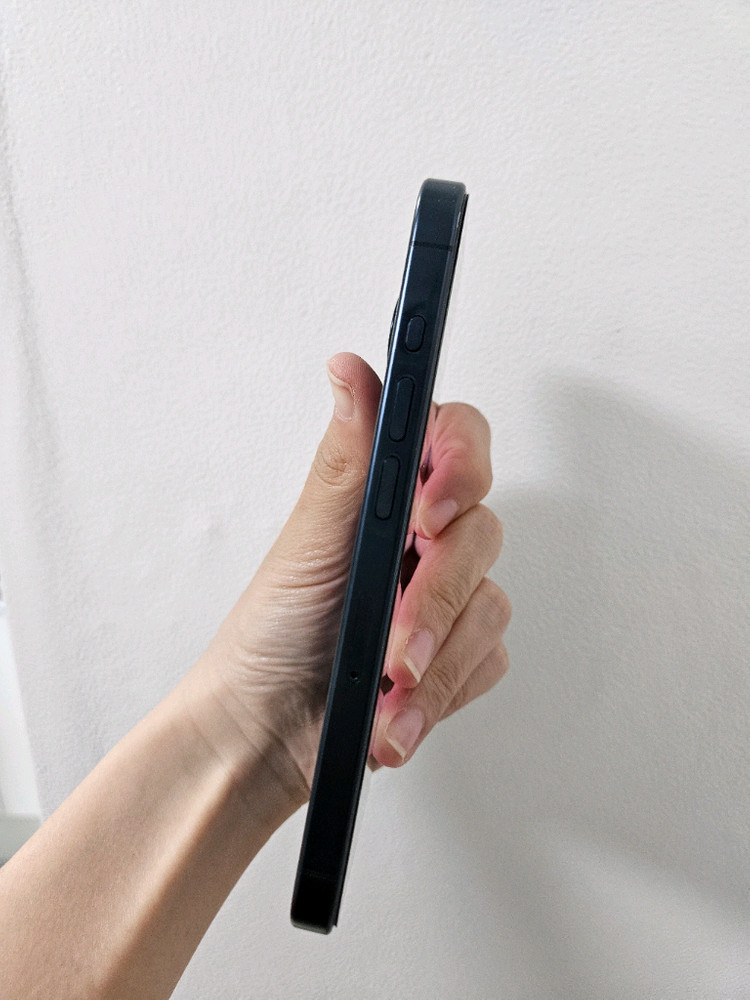 아이폰15프로 128GB 네이비 이미지