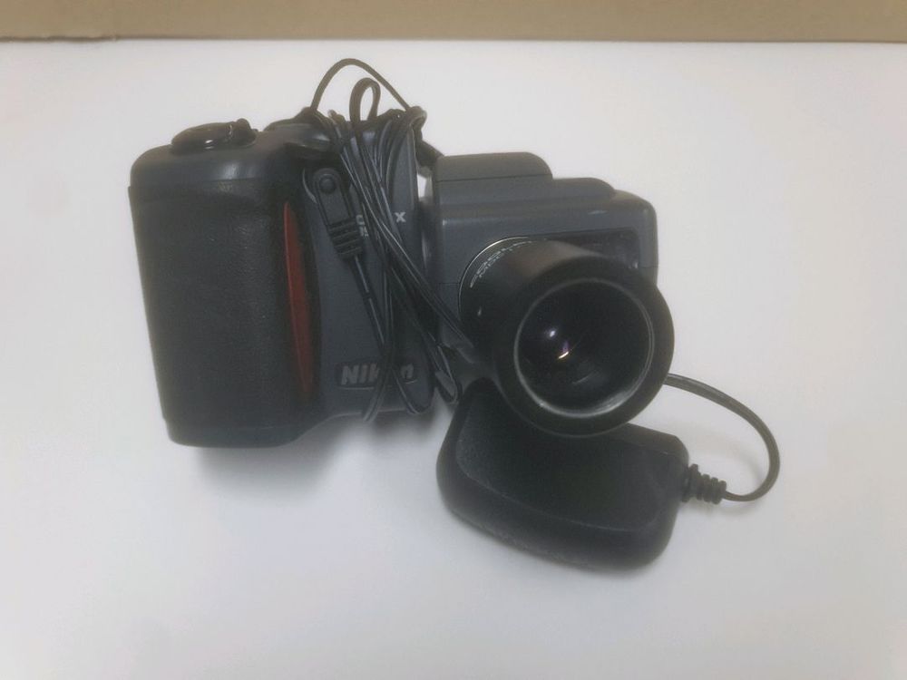 니콘 쿨픽스 E995 카메라 / 부품용 이미지