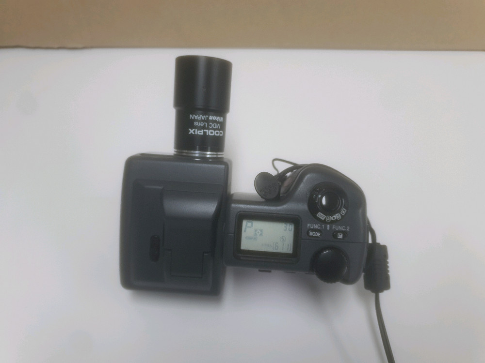 니콘 쿨픽스 E995 카메라 / 부품용 이미지
