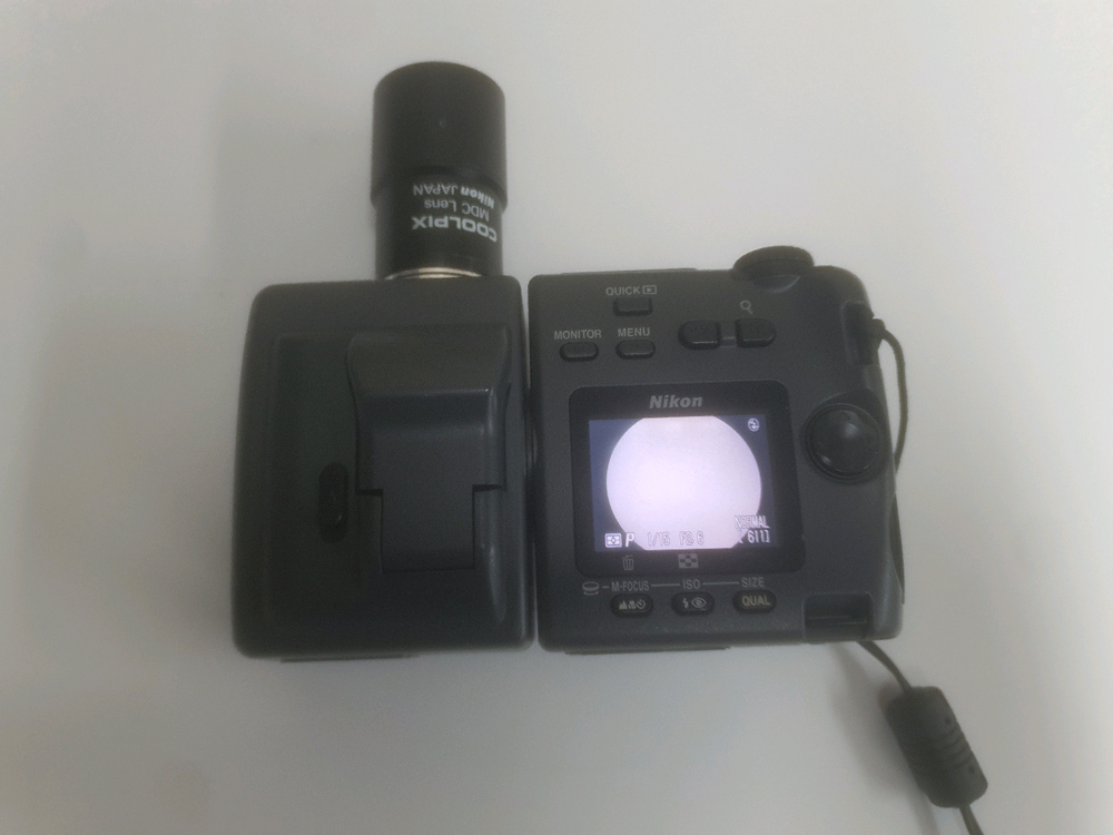 니콘 쿨픽스 E995 카메라 / 부품용 이미지