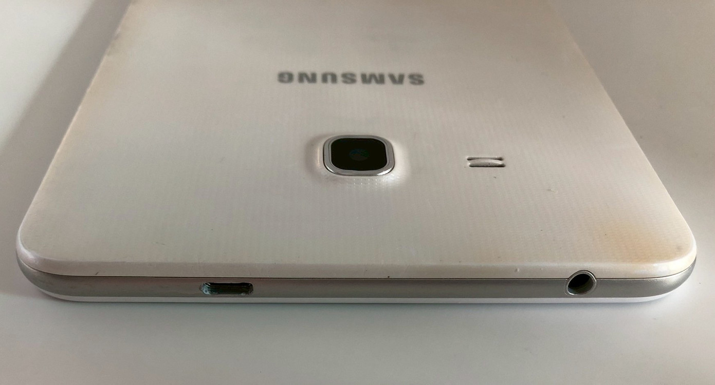 갤럭시 탭A 2016 와이파이 (T280) 화이트 판매(70196) 이미지