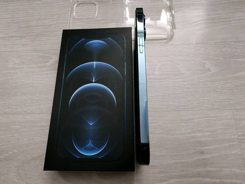 아이폰 12프로맥스 256G 팝니다. 이미지