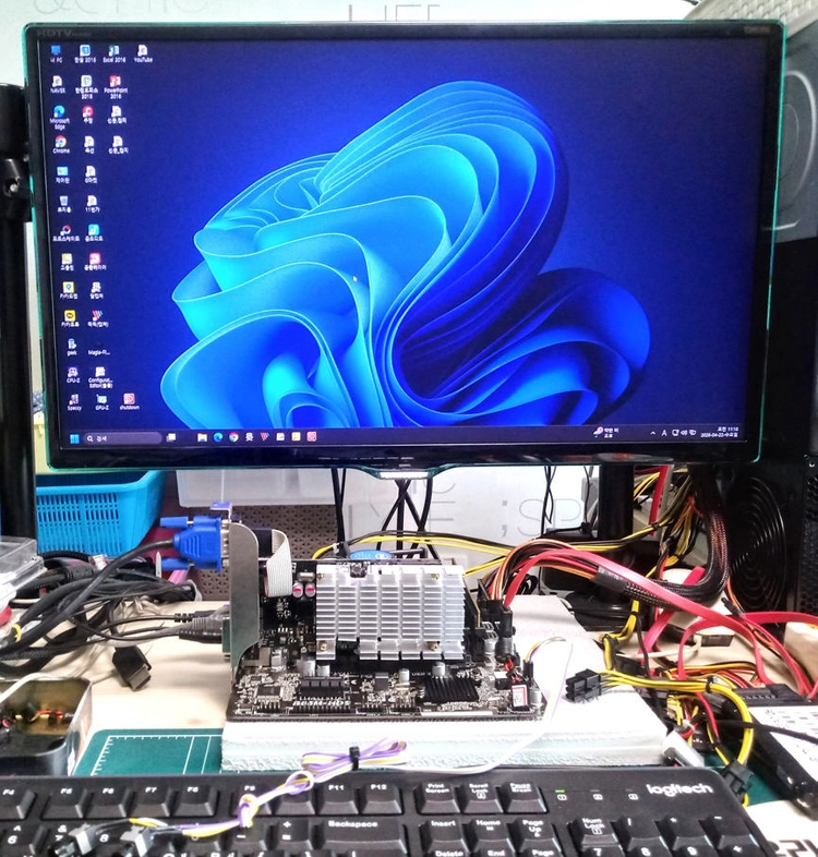 B85M-HDS ASRock메인보드+i5-4460(3.2GHz,4C,4T)CPU+12GB RAM 이미지