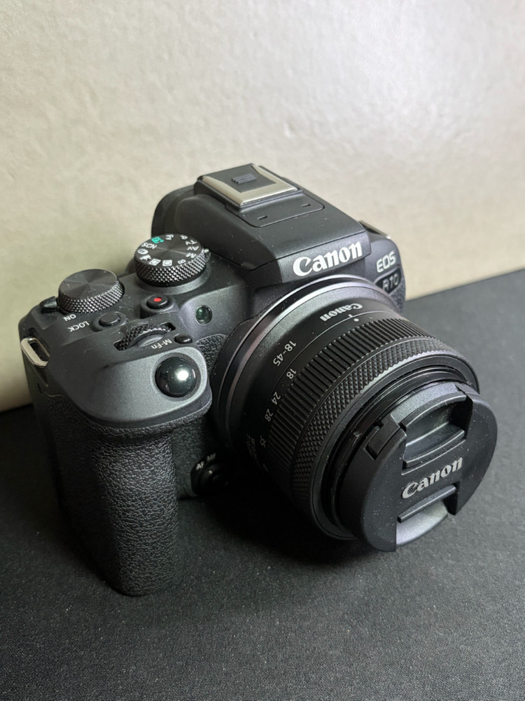 캐논 EOS R10 18-45 KIT 번들킷 풀박스 이미지