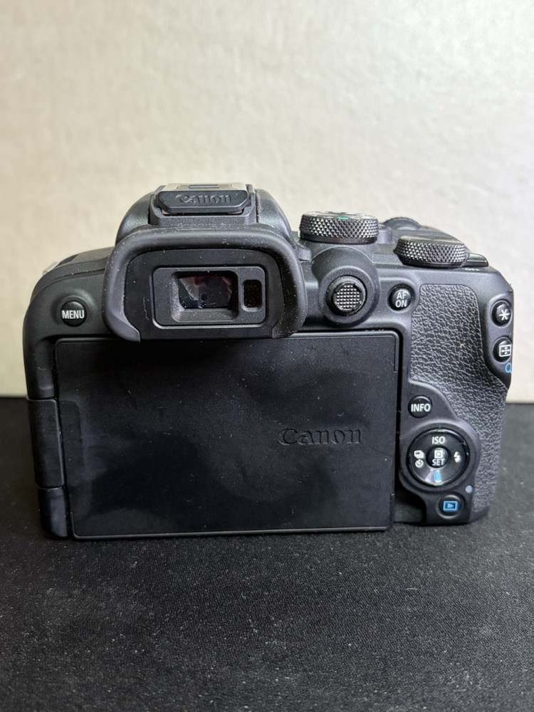 캐논 EOS R10 18-45 KIT 번들킷 풀박스 이미지