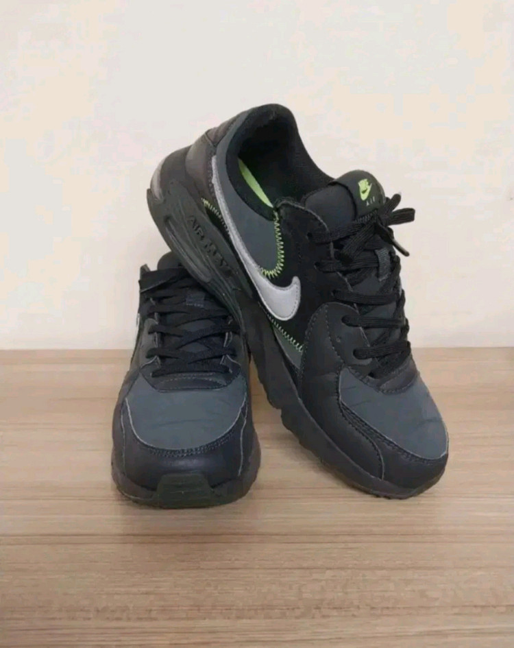 남성 나이키 에어맥스 엑시 운동화 (255) 이미지