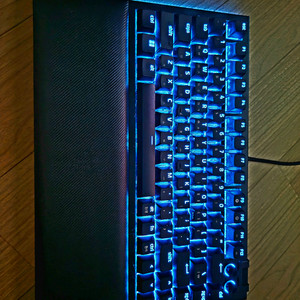 레이저 블랙위도우 V4 75% 기계식 오렌지축 게이밍 키보드 팜레스트 포함 [Razer BlackWidow] 이미지