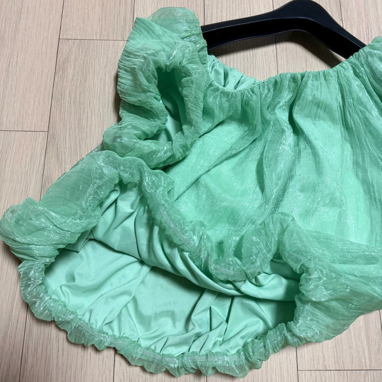 밴딩 크롭 오프숄더 반팔 블라우스 그린연두민트벌룬퍼프소매여름티셔츠링클 이미지
