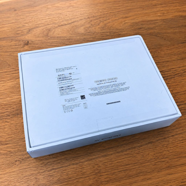 애플 맥북 에어 M2 13인치 램 16GB SSD 256GB 미드나이트 (단순개봉 미사용) 이미지