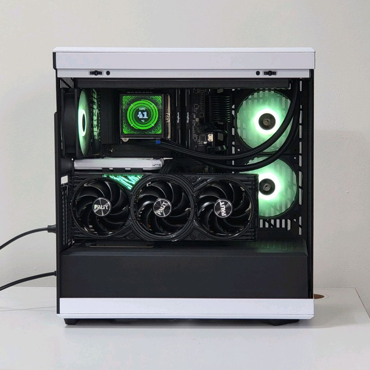 270K PLUS 5070Ti 아이온2 배그 붉은사막 컴퓨터 이미지