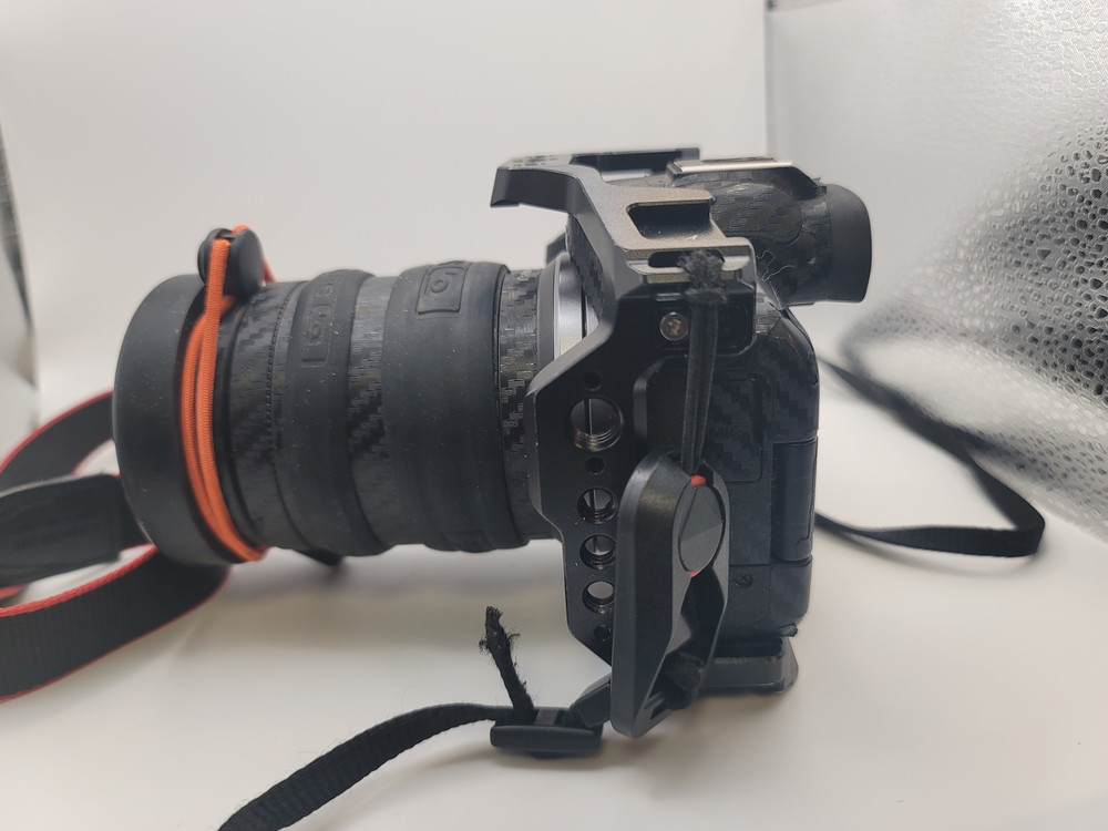 캐논 eos r50 미러리스 카메라,18-150 렌즈,스몰리그 케이지,리모컨 이미지