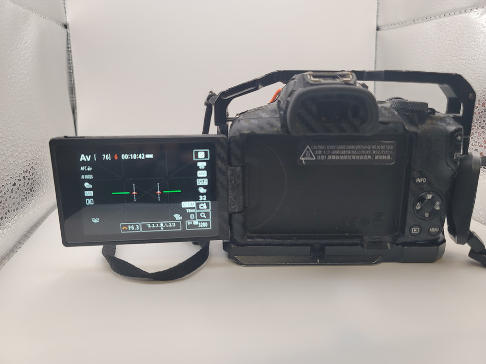 캐논 eos r50 미러리스 카메라,18-150 렌즈,스몰리그 케이지,리모컨 이미지