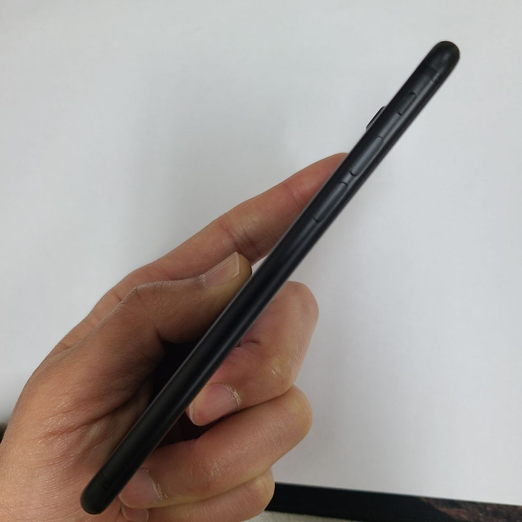 아이폰7 매트블랙 32GB 배터리87% (카메라무음) 기능정상 201854 이미지