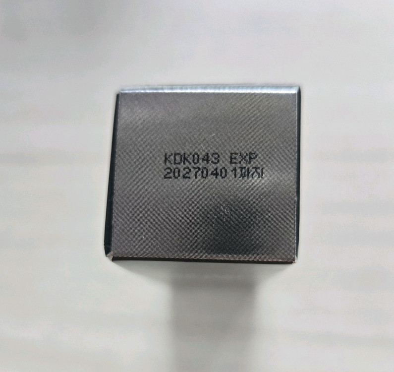 헤라 센슈얼 파우더 매트 립스틱 휘슬 135 미개봉 새상품 이미지