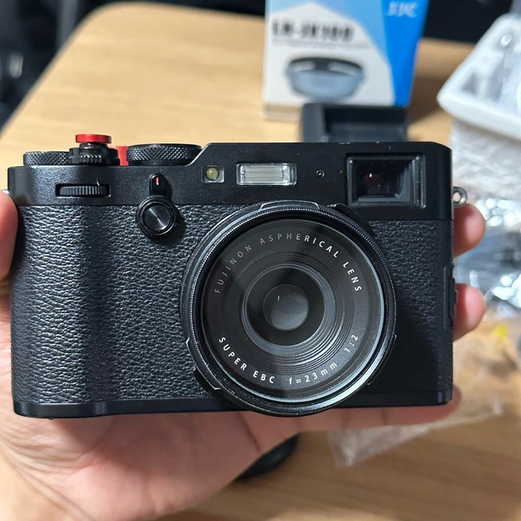 [직거래]후지필름 X100F 블랙 일본판 풀박스 판매합니다. 이미지