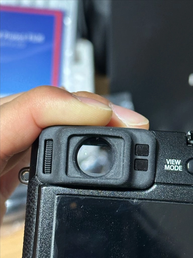 [직거래]후지필름 X100F 블랙 일본판 풀박스 판매합니다. 이미지