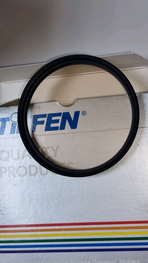 Tiffen 72mm 81b 필터 이미지
