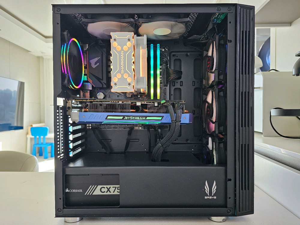 게이밍 영상 편집 컴퓨터 팝니다. 라이젠 3600/ gtx1080/ nvme 500gb/ 튜닝램 16gb 이미지