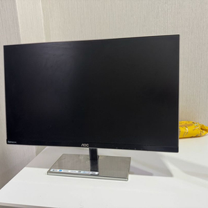 알파스캔 24인치 모니터 G2477FXQ 이미지
