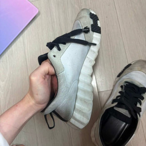 에르메스 바운싱 이미지