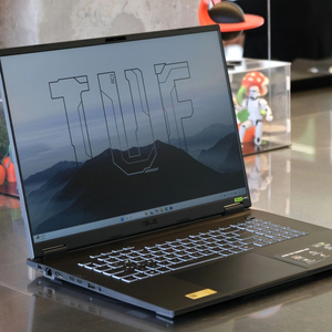 [최저가]ASUS 18인치 게이밍노트북 TUF(라이젠7 260/5070/1TB) 이미지