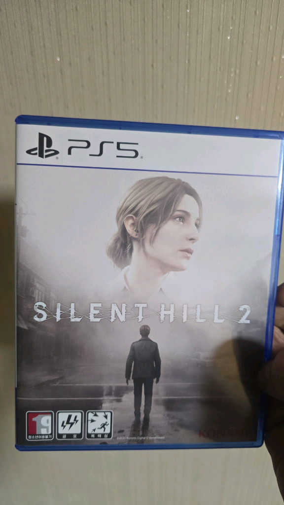 ps5 pro 7122 신공정+ 디스크 드라이브 프로+ 사일런트힐2 이미지