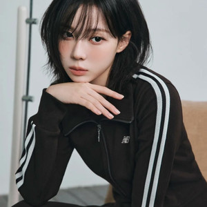 [뉴발란스]에스파 윈터 착장 셋업 세트 트레이닝복 골지 집업 와이드팬츠 NBMDF4W122 NBMLF4W112 이미지