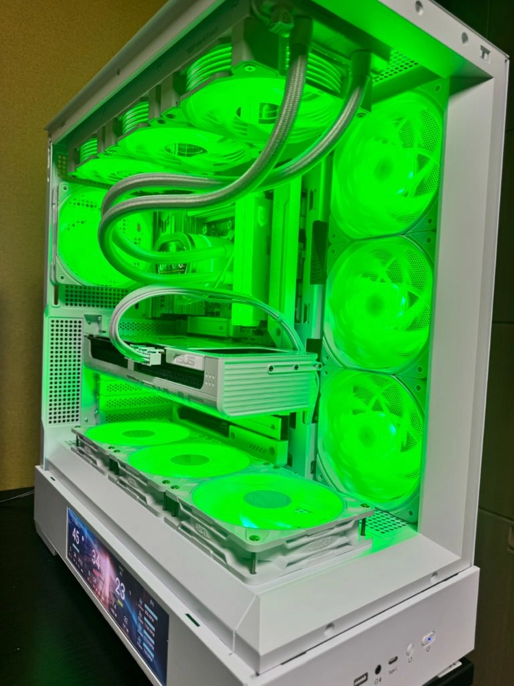 컴퓨터 (9800X3d + 9070XT) 부울경 983d13 이미지