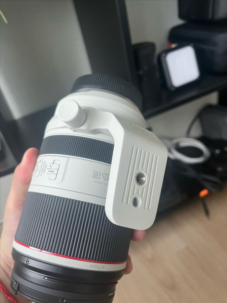 RF 마운트 망원 줌렌즈 70-200mm F2.8 이미지