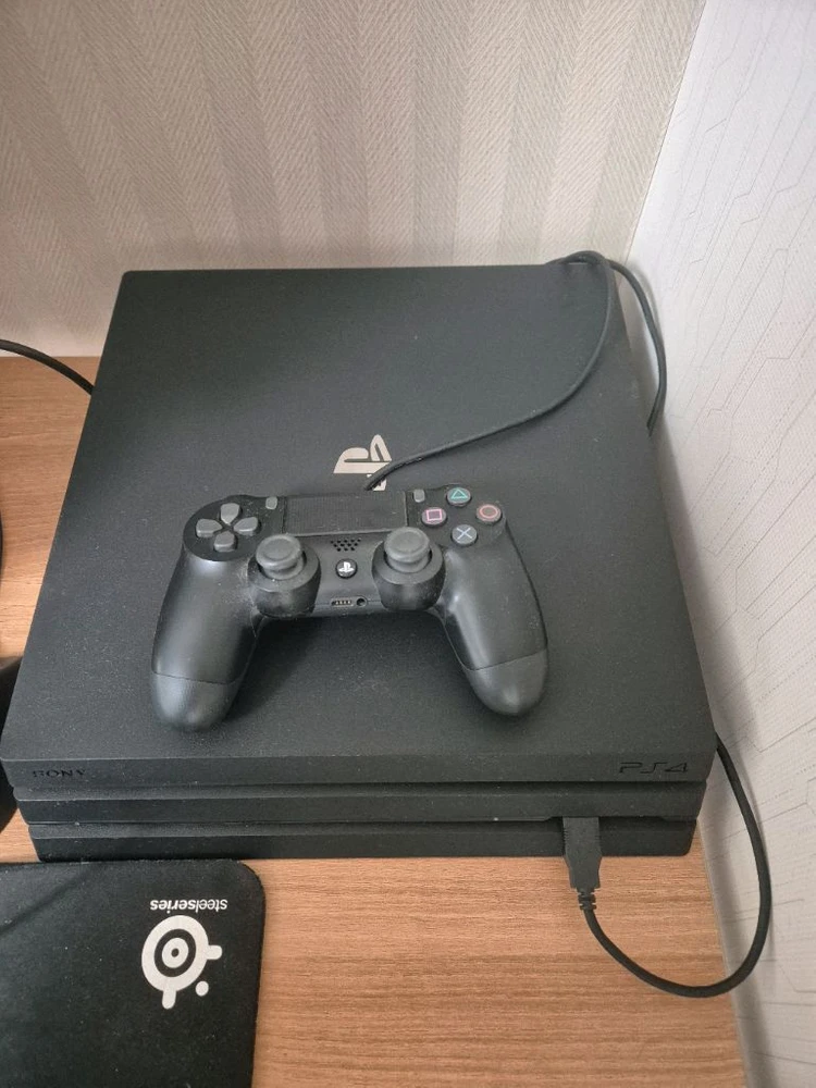 ps4 pro 1TB 이미지