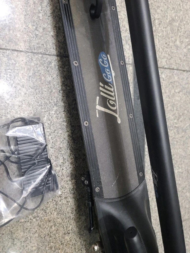 롤리고고 전동 킥보드 10ah 가방 포함 이미지